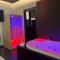 Maximum hub suite&spa