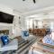 Walk to Ocean Beach House with 2 Decks in Galveston - 加尔维斯敦