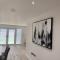 G2 Luxury Rooms in a Shared House