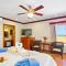SunBreeze Hotel