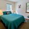 Modern Beaver Valley Cabin with Hot Tub and Games!