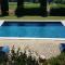 Case in campagna con piscina a Todi monolocale