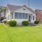 Home with Screened-In Porch Less Than 1 Mi to Lake Erie - 克林顿港