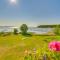 Prairie-Style Home on Garden Bay with Deck and Hot Tub - Garden