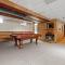 Convenient 5 bedroomMetro Milwaukee Brewers!