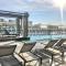 Luxurious 2b 2b with an Amazing View - Daily resort fee and parking not included -