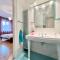 Exclusive Colourful Flat in the city