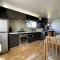 Cape Cod Chalet, alpine-getaways