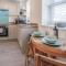 Myrtle - 1 Bedroom Apartment - Saundersfoot