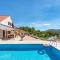 Luxury villa with heated pool & magnificent view - Umljanović