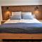 App-4-Pers-2-Schlafzimmer-mit-eigenen-Badezimmer-2-Balkonen-alle-mit-Moselblick