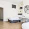 Guest Rooms In Anfiled Near Stadium, Free Parking