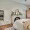 Cozy Pennsylvania Retreat Near Hiking and Golfing!