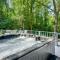 Smoky Mountain Getaway with Private Hot Tub! - Franklin