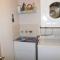 Stylish Split-Level Penthouse Loft with Parking