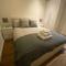 Avisa Stays- London. 2 bedrooms with 2 bathrooms.