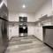 2BR Suite, Private Entry, Full Kitchen, Washer & Dryer, Free Parking, Smart TV with Netflix, High-Speed Wi-Fi, Self Check-In, Near Banff National Park