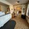 Winchester Bay Inn