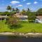 Vibrant Pool Home! Kayak, Firepit & Playground! - West Palm Beach