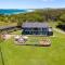 Beachfront Headland House - Arrawarra