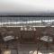 Cairo, Pyramids and Nile River View Luxury Apartment, Maadi Corniche - القاهرة