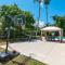 Fun Family Paradise! Lots of Activities! Sleeps 8! - West Palm Beach