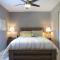 Miami Beach Villa with Sparkling Pool! Sleeps 10+!