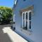 Wellington Cottage