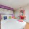 Urbanview Hotel Onyx Ketapang by RedDoorz