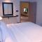 Sharz Hotel
