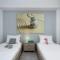 Vouliagmeni Stylish Homes by BluPine