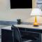 Super 8 by Wyndham Lindenhurst