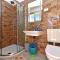 House Zlata 2262