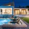 Aktis Elegant Villa