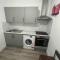 Cosy studio flat In teddington - 泰丁敦