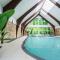 Lodges in Lanivet Cornwall with indoor pool - 博德明