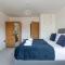 Seaside Family Bungalow for 5 people with garden and driveway parking