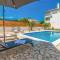 Beautiful Apartment In Donje Rastane