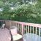 River Time Cabin - Riverfront, Hot Tub, Screen Porch, Fishing, Games, View, 3 King Beds - Berkeley Springs