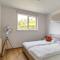 Nice Home In Heinkenszand With Wifi