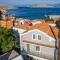 FOURLANOU HOUSE