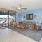 Incredible Condo-Two Amazing Views from One Lanai (Ocean and Pool)-Kona Reef C-33 - Kailua-Kona