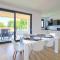 Villa Sabic By The Sea