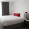 Vinland Hotel and Lounge