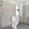 Guestly Homes - 4BR Villa with 2 Showers