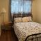 Royal Suite 4comfy Queen Beds-Pet friendly-fenced-5Minto DT - Едмонтон