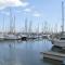Studio rénové avec parking à 850m de la plage, proche port et commerces - Cap dAgde - FR-1-249-252