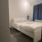 Arely House Rooms With Shared Bathroom - Arley