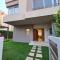 Luxurious & Charming Villa - Sheikh Zayed