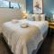 Luxurious Christchurch Suite - Single Level 2 bed - 基督城